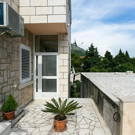 Yellow Room Guesthouse دوبروفينك المظهر الخارجي الصورة